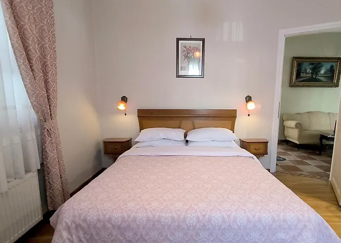 Venetula's - Kirkiri